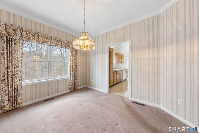 177 Thistle Pond Drive 177, Bloomfield, CT 06002