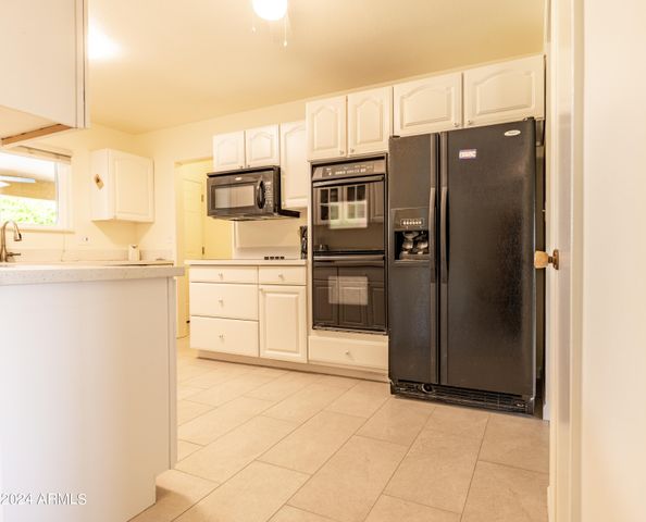 10846 N 109th Avenue, Sun City, AZ 85351
