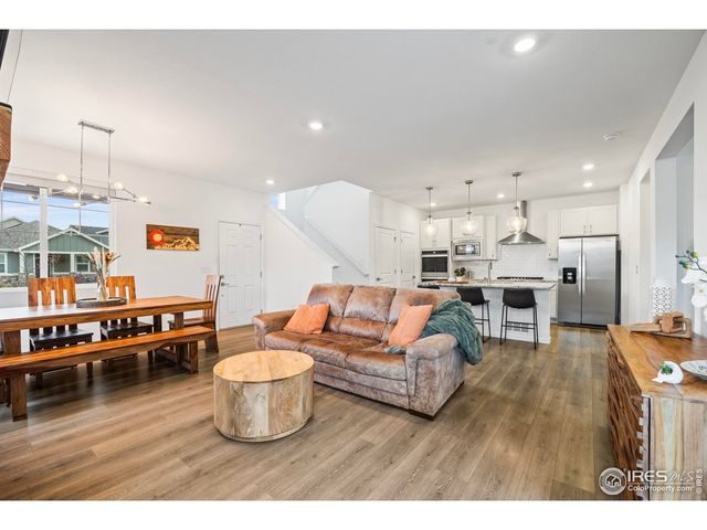 6044 Flying Mallard Dr, Fort Collins, CO 80528