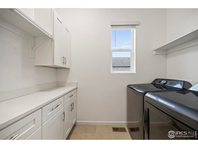 6044 Flying Mallard Dr, Fort Collins, CO 80528