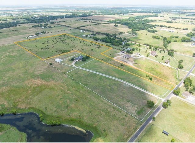 000 JC Maples Road, Gunter, TX 75058