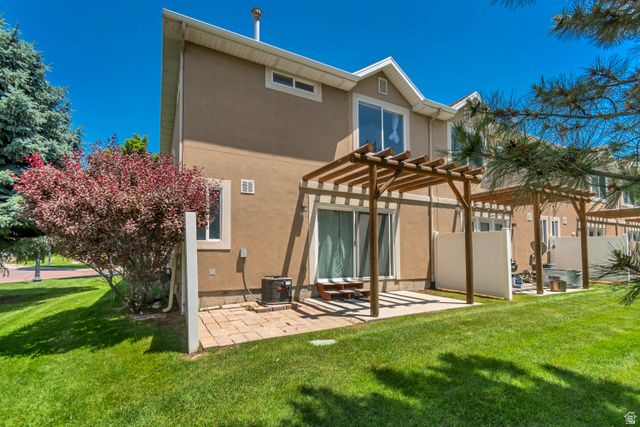 677 W VILLA DR, Sandy, UT 84070