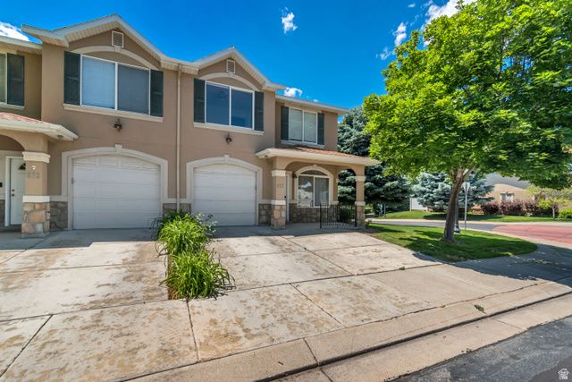 677 W VILLA DR, Sandy, UT 84070