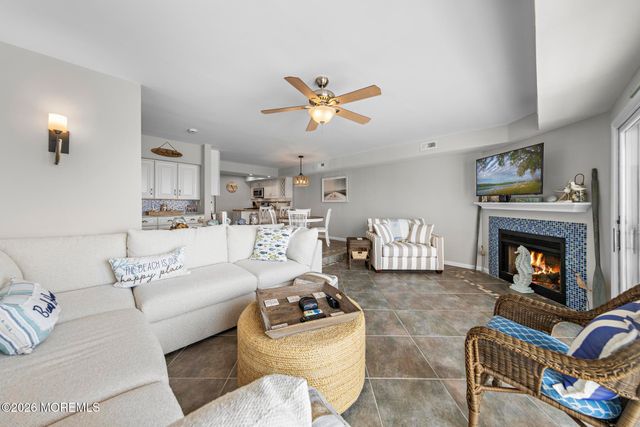 401 Bay Shore Drive 18B, Barnegat, NJ 08005