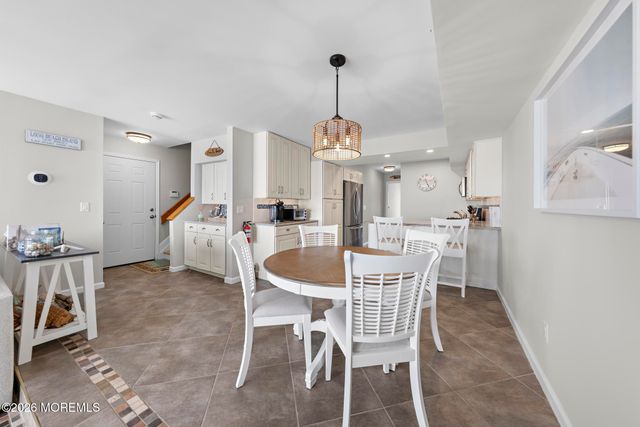 401 Bay Shore Drive 18B, Barnegat, NJ 08005