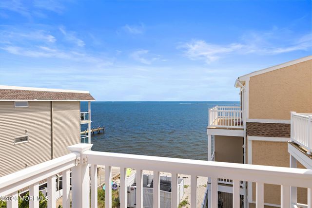 401 Bay Shore Drive 18B, Barnegat, NJ 08005