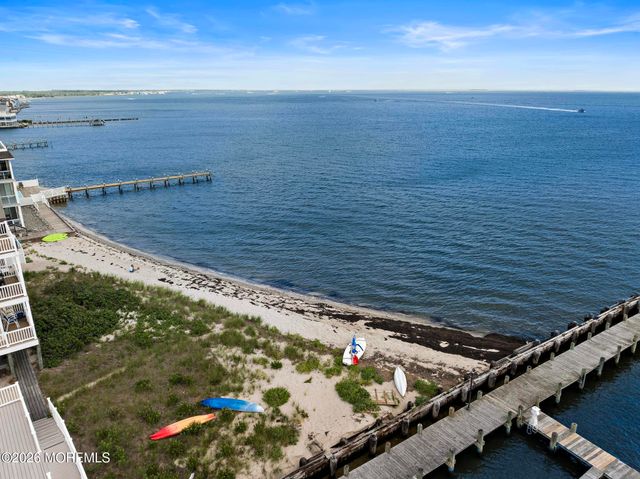 401 Bay Shore Drive 18B, Barnegat, NJ 08005