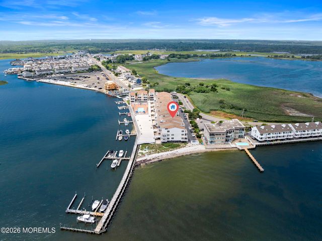 401 Bay Shore Drive 18B, Barnegat, NJ 08005