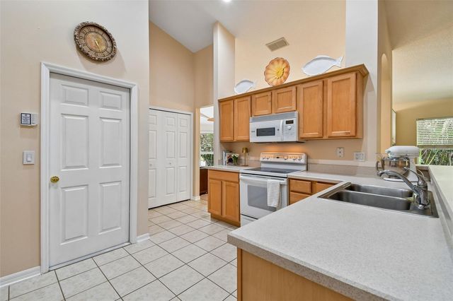 814 MOONLIT LANE, Casselberry, FL 32707