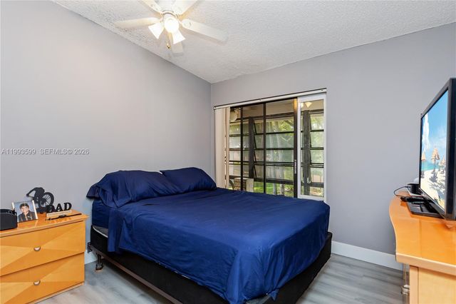 9660 S Belfort Circle 207, Tamarac, FL 33321