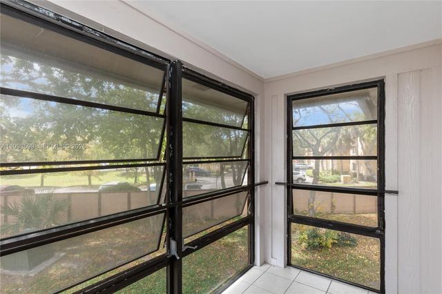 9660 S Belfort Circle 207, Tamarac, FL 33321