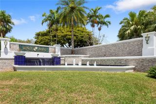 9660 S Belfort Circle 207, Tamarac, FL 33321
