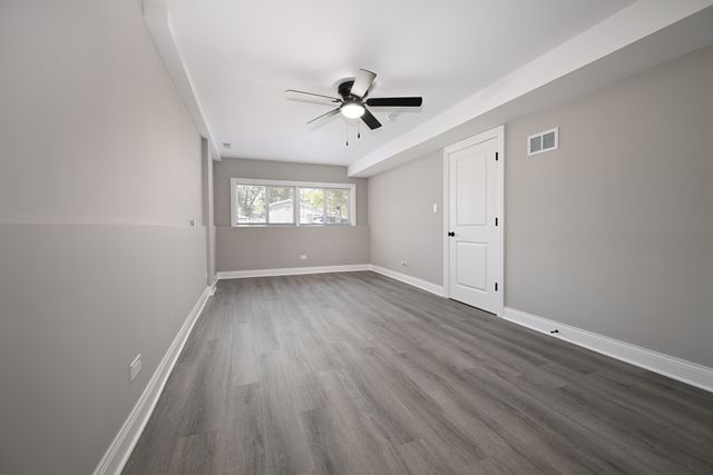 16607 Paulina Street, Markham, IL 60428