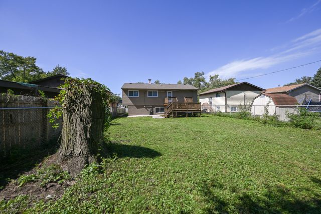 16607 Paulina Street, Markham, IL 60428