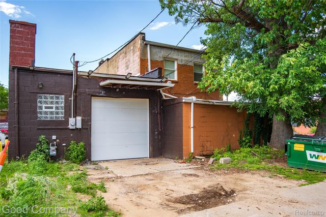 10305 W McNichols Road, Detroit, MI 48221