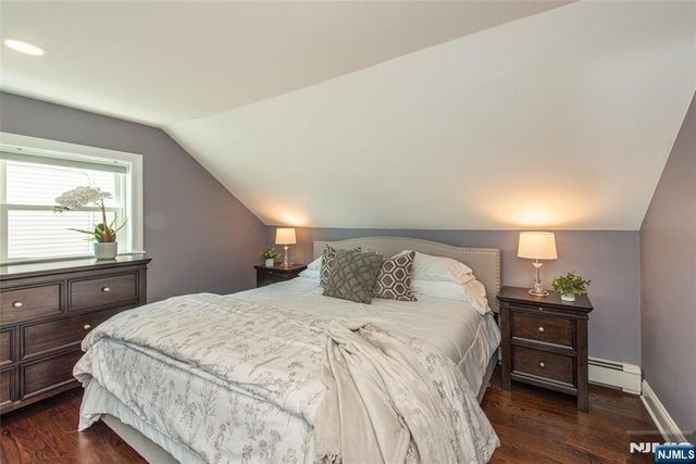 18 Sweetwood Drive, Cedar Grove, NJ 07009