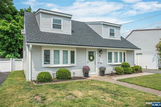 18 Sweetwood Drive, Cedar Grove, NJ 07009