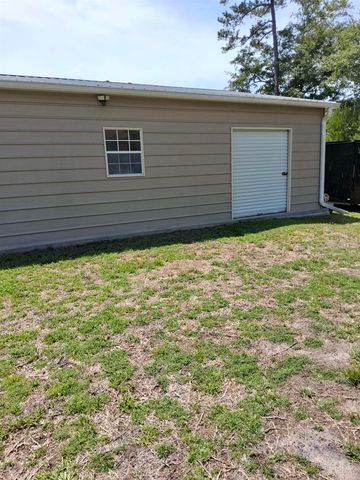 220 Rainbow Rd., Conway, SC 29526