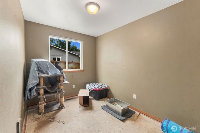 7721 Locust Avenue E, Bonney Lake, WA 98391