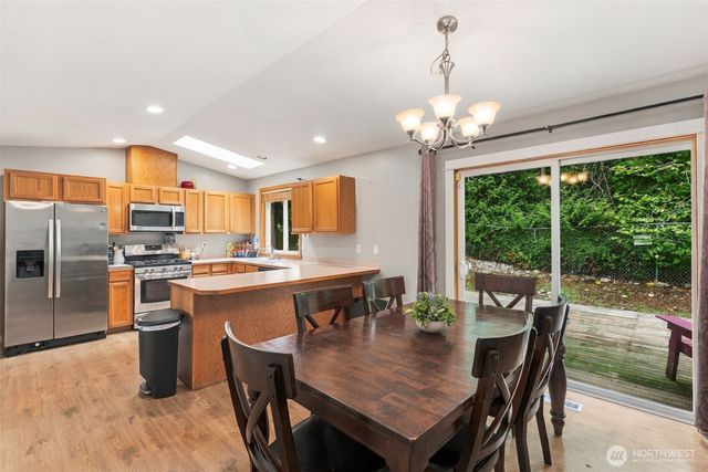 7721 Locust Avenue E, Bonney Lake, WA 98391