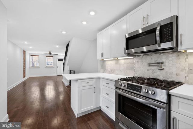 103 MCCLELLAN ST, Philadelphia, PA 19148