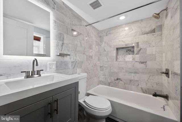 103 MCCLELLAN ST, Philadelphia, PA 19148