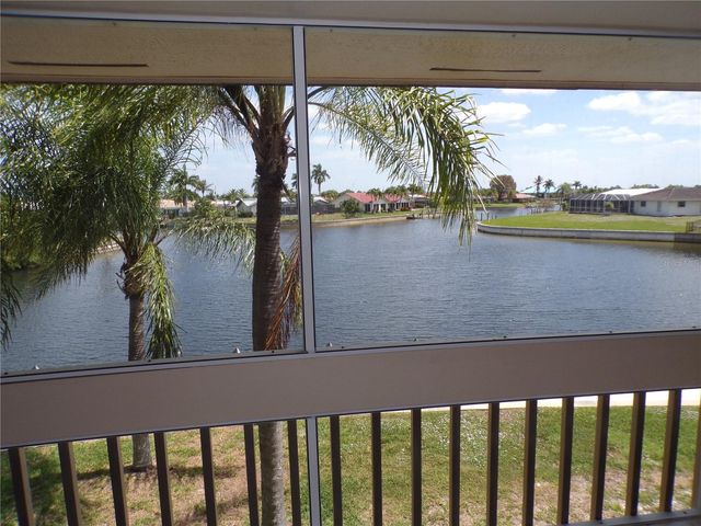 1080 BAL HARBOR BOULEVARD 4D, Punta Gorda, FL 33950