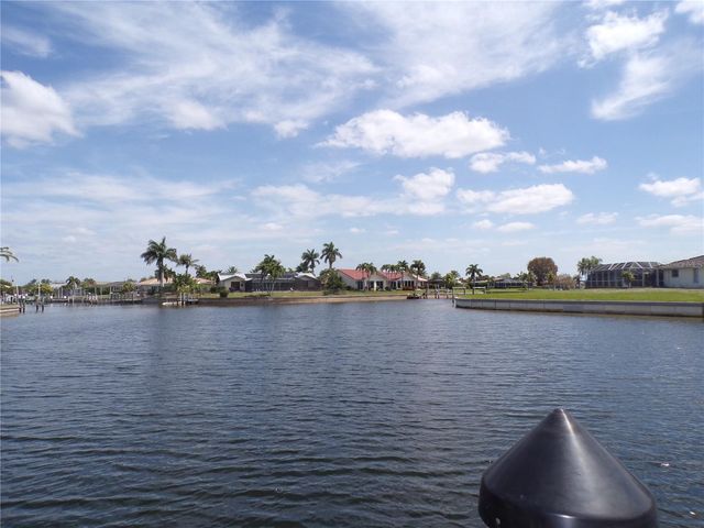 1080 BAL HARBOR BOULEVARD 4D, Punta Gorda, FL 33950