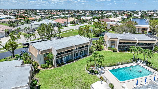 1080 BAL HARBOR BOULEVARD 4D, Punta Gorda, FL 33950