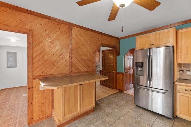 12147 223rd AVENUE, Bristol, WI 53104