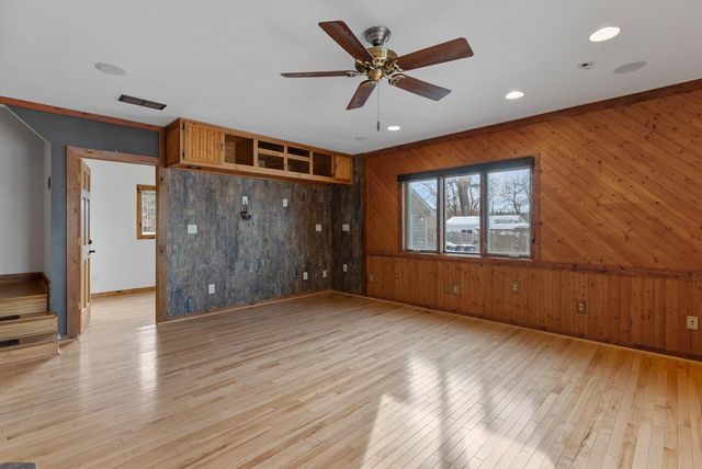 12147 223rd AVENUE, Bristol, WI 53104