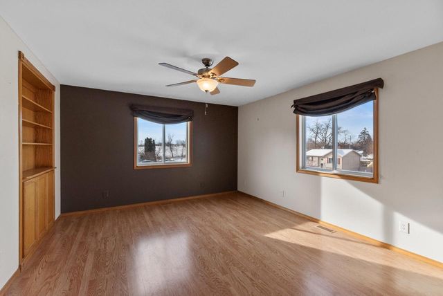 12147 223rd AVENUE, Bristol, WI 53104