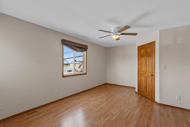 12147 223rd AVENUE, Bristol, WI 53104