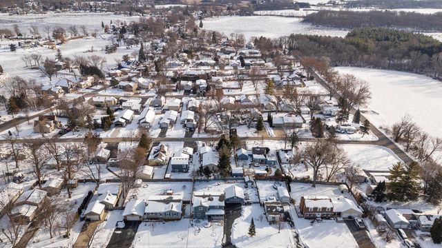 12147 223rd AVENUE, Bristol, WI 53104