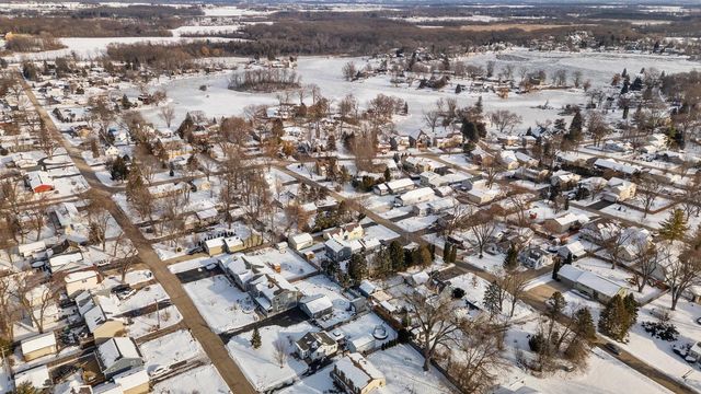 12147 223rd AVENUE, Bristol, WI 53104