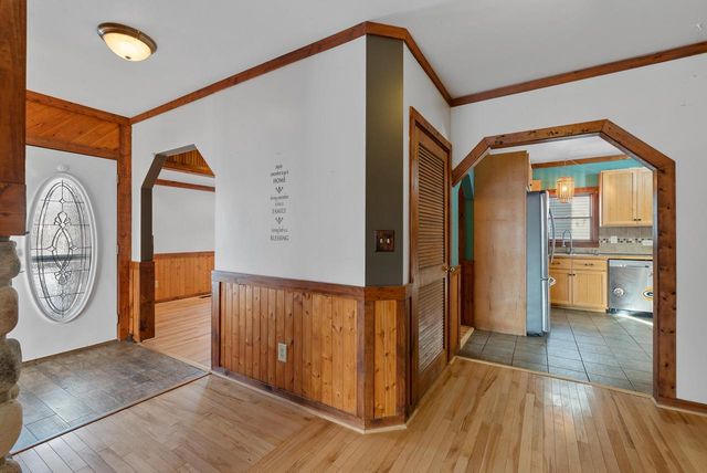 12147 223rd AVENUE, Bristol, WI 53104