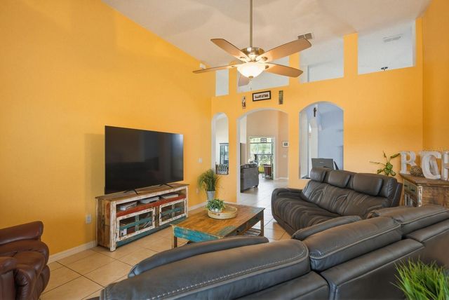 2423 TRIGGERFISH COURT, Holiday, FL 34691