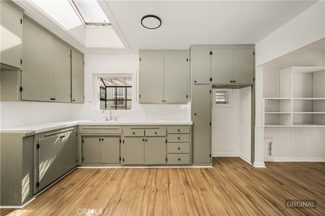 3702 Grand Avenue, Huntington Park, CA 90255