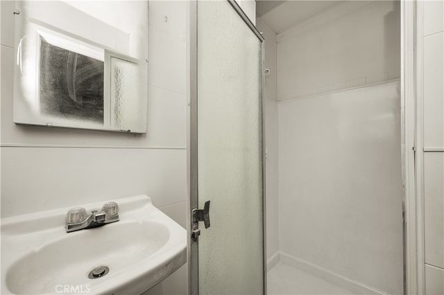 3702 Grand Avenue, Huntington Park, CA 90255