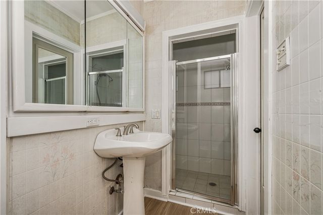 3702 Grand Avenue, Huntington Park, CA 90255