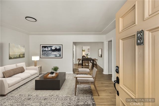 3702 Grand Avenue, Huntington Park, CA 90255