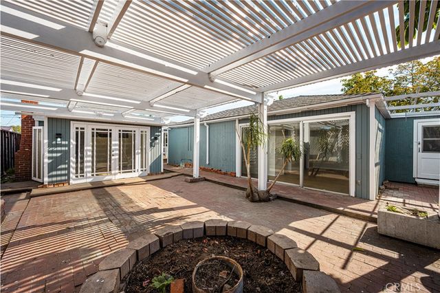 3702 Grand Avenue, Huntington Park, CA 90255