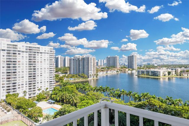 2801 NE 183rd St 1502W, Aventura, FL 33160