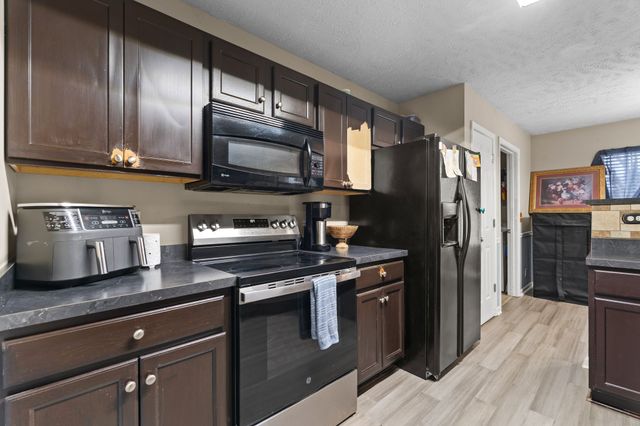 4221 Nandina Ct, Murfreesboro, TN 37129