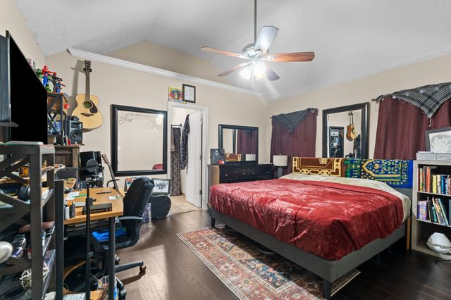 4221 Nandina Ct, Murfreesboro, TN 37129