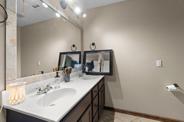 4221 Nandina Ct, Murfreesboro, TN 37129