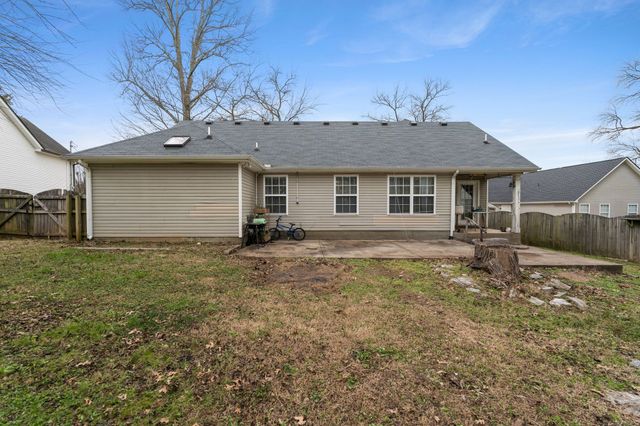 4221 Nandina Ct, Murfreesboro, TN 37129