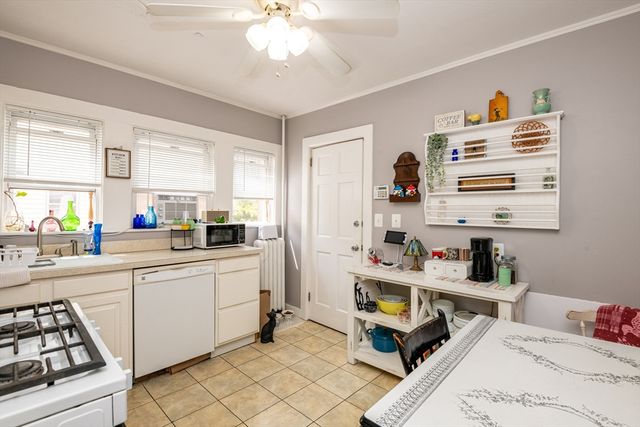 66 Almont St, Medford, MA 02155