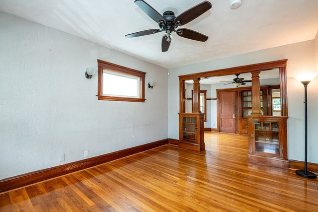 66 Almont St, Medford, MA 02155