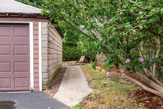 66 Almont St, Medford, MA 02155